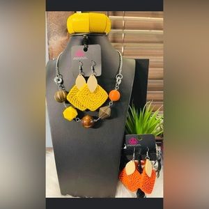 2 pair earrings, bracelet, necklace